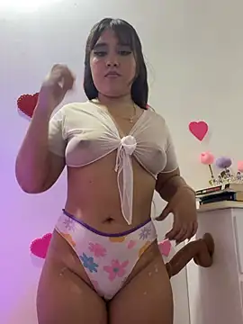 melyescobar online show from February 12, 4:07 am