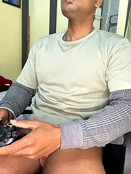 loveboyrp online show from December 23, 4:10 am