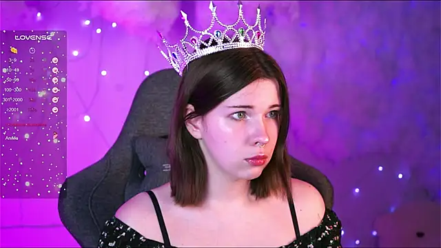 AliceSunday online show from January 31, 5:21 pm