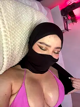 amaal  online show from December 5, 4:14 pm