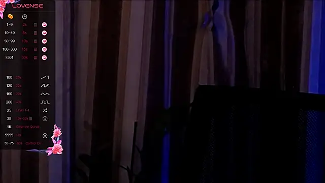 Laura Bess online show from April 21, 9:28 pm