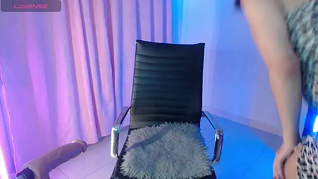 Angellike doll online show from February 13, 4:07 pm