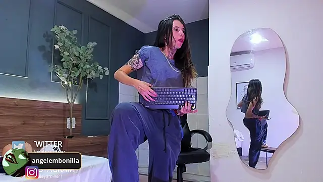 megan morgan01 online show from September 11, 11:54 am