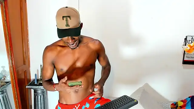 Darick brown online show from December 13, 3:32 pm