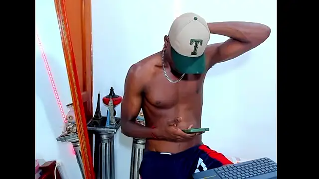 Darick brown online show from March 6, 10:26 pm