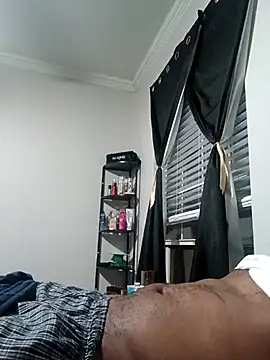 Snapshot of GangGangmfs chatting on September 9, 4:23 am GangGangmfs online show from September 9, 4:23 am