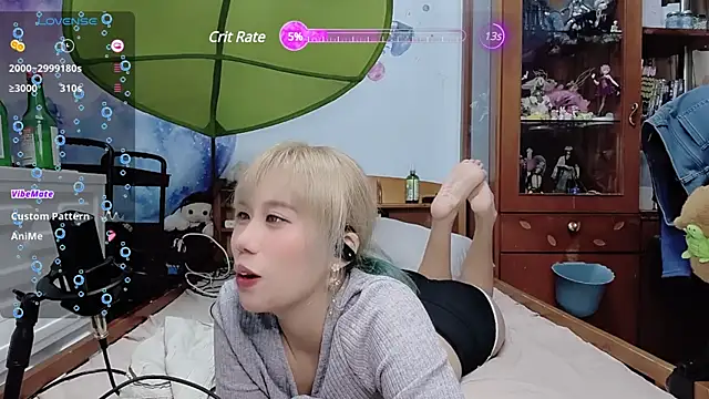 Fine-sand online show from December 17, 1:16 pm