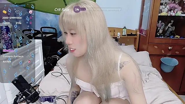 Fine-sand online show from December 18, 1:34 pm