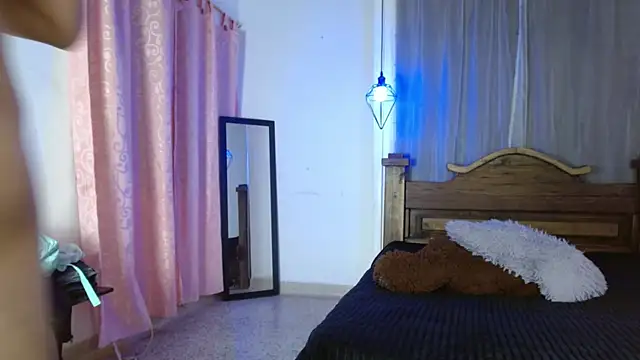 max ashley mds online show from March 14, 3:47 pm