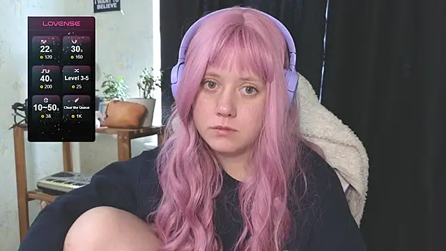 June shy0 online show from September 25, 7:12 am