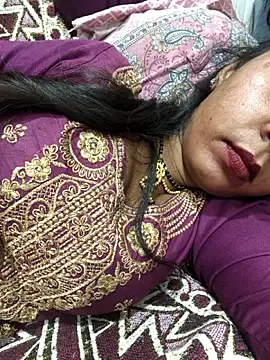 Snapshot of Sharmila-Singh chatting on October 21, 7:25 pm Sharmila-Singh online show from October 21, 7:25 pm