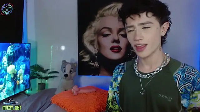 maxiy 001 online show from November 27, 2:46 am