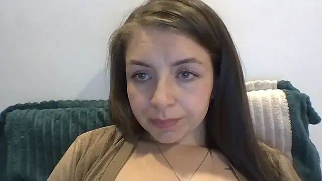  isaabellaa online show from April 18, 1:53 am