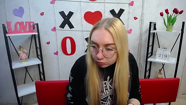 BeatriceFly online show from January 29, 12:13 pm