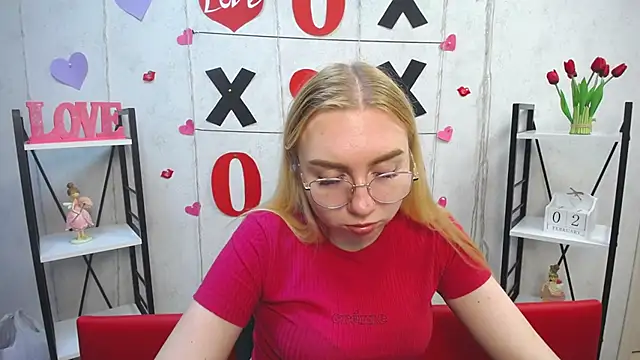 BeatriceFly online show from February 2, 4:22 pm