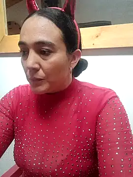 skayhot  online show from October 21, 1:45 pm