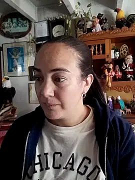 skayhot  online show from December 15, 1:15 pm