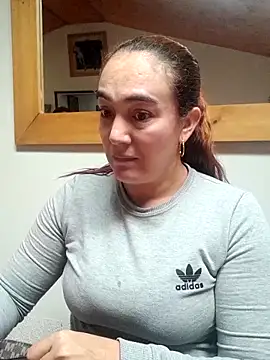 skayhot  online show from April 27, 1:09 pm