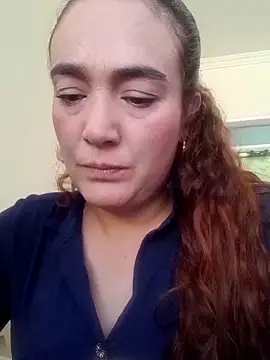 Snapshot of skayhot_ chatting on May 6, 2:22 pm skayhot online show from May 6, 2:22 pm