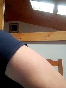 Snapshot of skayhot_ chatting on May 26, 1:07 pm skayhot online show from May 26, 1:07 pm