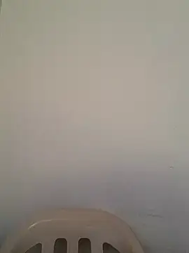 Snapshot of skayhot_ chatting on May 27, 1:41 pm skayhot online show from May 27, 1:41 pm