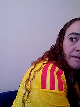 Snapshot of skayhot_ chatting on June 11, 2:04 pm skayhot online show from June 11, 2:04 pm