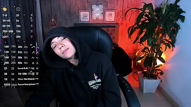 miichael black online show from December 5, 10:13 am