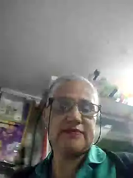 Edged Hot69 online show from December 6, 1:00 pm