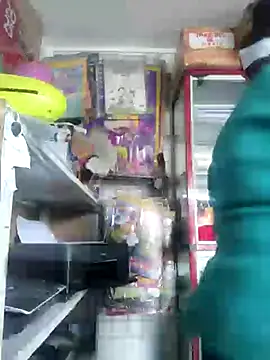 Edged Hot69 online show from March 3, 9:15 pm