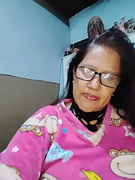Snapshot of Edged_Hot69 chatting on July 23, 4:32 am Edged Hot69 online show from July 23, 4:32 am