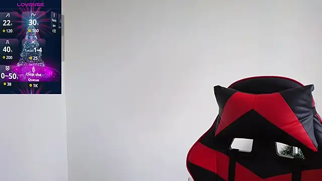 Snapshot of tammyandrade_ chatting on December 17, 1:16 pm tammyandrade  online show from December 17, 1:16 pm