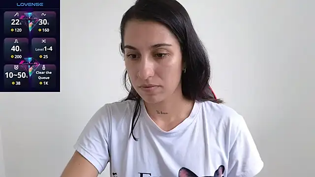 Snapshot of tammyandrade_ chatting on January 16, 3:24 pm tammyandrade  online show from January 16, 3:24 pm