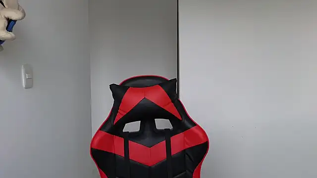 Snapshot of tammyandrade_ chatting on February 3, 1:40 pm tammyandrade  online show from February 3, 1:40 pm