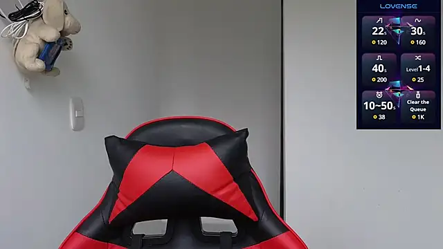 Snapshot of tammyandrade_ chatting on February 5, 4:36 pm tammyandrade  online show from February 5, 4:36 pm