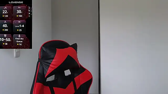 Snapshot of tammyandrade_ chatting on February 22, 6:41 pm tammyandrade  online show from February 22, 6:41 pm