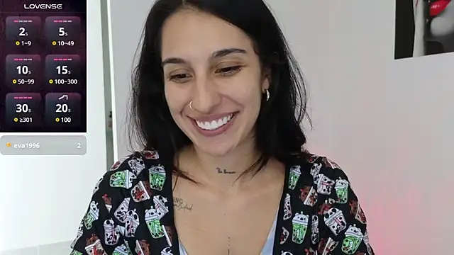 Snapshot of tammyandrade_ chatting on March 1, 6:54 pm tammyandrade  online show from March 1, 6:54 pm