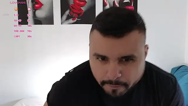 Snapshot of tammyandrade_ chatting on March 19, 12:23 pm tammyandrade  online show from March 19, 12:23 pm