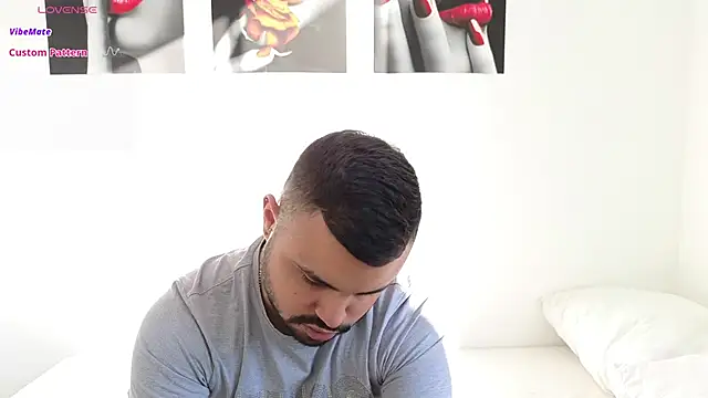 Snapshot of tammyandrade_ chatting on March 22, 12:25 pm tammyandrade  online show from March 22, 12:25 pm