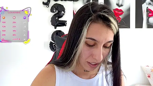 Snapshot of tammyandrade_ chatting on September 10, 7:58 pm tammyandrade  online show from September 10, 7:58 pm