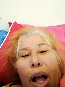 girl amada online show from September 13, 1:55 pm