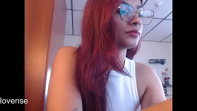 Snapshot of hanna_beili chatting on June 12, 6:07 pm hanna beili online show from June 12, 6:07 pm