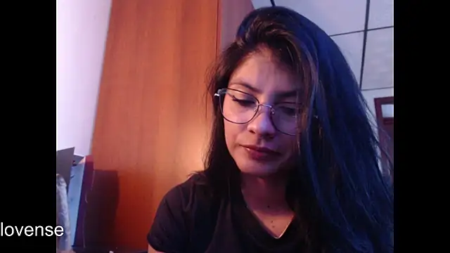 hanna beili online show from July 28, 7:39 pm