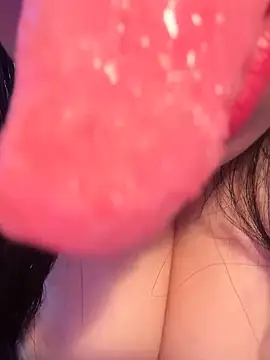 Veyolla Beau online show from June 8, 1:28 am