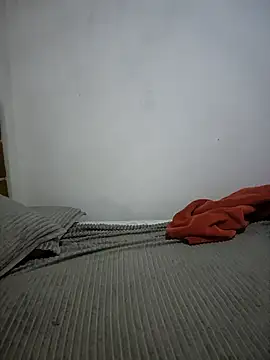 7alawa-44 online show from April 25, 1:36 pm