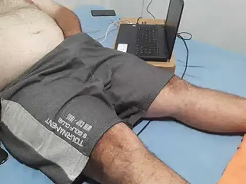 Snapshot of mfreitas005 chatting on January 4, 12:48 am mfreitas005 online show from January 4, 12:48 am