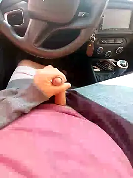 Snapshot of mfreitas005 chatting on September 11, 10:26 am mfreitas005 online show from September 11, 10:26 am