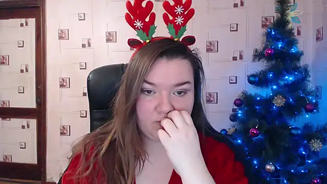 Snapshot of TasyaBigTTs chatting on December 28, 1:28 pm TasyaBigTTs online show from December 28, 1:28 pm