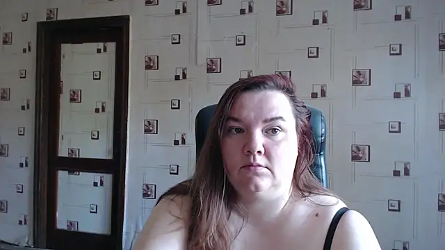 Snapshot of TasyaBigTTs chatting on September 27, 9:36 am TasyaBigTTs online show from September 27, 9:36 am