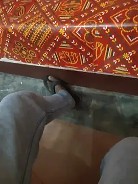 Snapshot of iaparna chatting on November 25, 8:14 am iaparna online show from November 25, 8:14 am