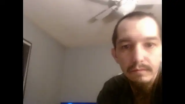 Snapshot of VanceFontaine chatting on November 20, 2:12 am VanceFontaine online show from November 20, 2:12 am